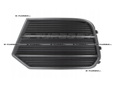 Решетка в бампер (левая) без отв. под парктроник