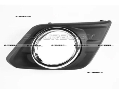 Решетка в бампер (левая) с отв. под противотуманку, с хром. накладкой