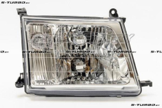 Передняя фара (правая)