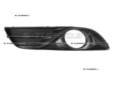 Решетка в бампер (левая) с отв. под противотуманку