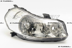 Передняя фара (правая)