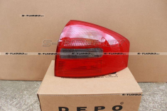 Задний фонарь (правый)