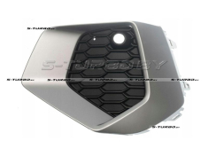 Решетка в бампер (левая) с отв. под парктроник