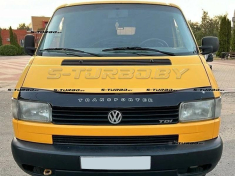 Дефлектор капота