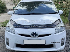 Дефлектор капота