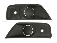 Решетки в бампер (левая+правая) текстурные, без отв. под противотуманку, c 1 отв. под парктроник