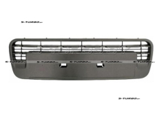 Решетка в бампер (центральная) верхняя