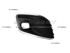 Решетка в бампер (правая) с отв. под противотуманку, без отв. для фары дневного света