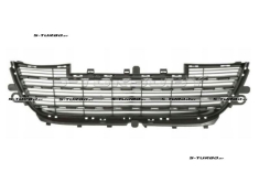 Решетка в бампер (центральная) 2014-2016