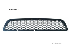 Решетка в бампер (центральная) 2015-2019