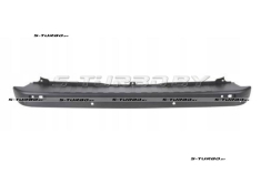 Бампер задний (черный) текстурный, с отв. под парктроники, центральная часть