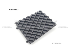 Решетка в бампер (правая) закрытая, для версии m-pakiet