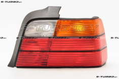 Задний фонарь (правый) красно-желтый