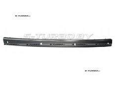 Молдинг заднего бампера (центральный) с отв. под парктроники, с хром. накладкой