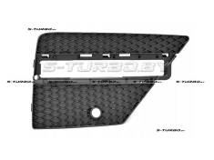 Решетка в бампер (правая) с отв. под фару дневного света, с отв. под парктроник, для версии amg-type