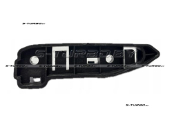 Кронштейн переднего бампера (правый) внешний