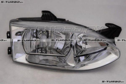 Передняя фара (правая) прозрачное стекло