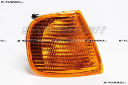 Указатель поворота (правый) желтый