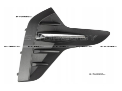 Решетка в бампер (правая) без отв. под парктроник, без отв. под противотуманку