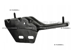 Кронштейн переднего бампера (правый)