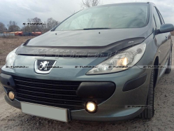 Дефлектор капота