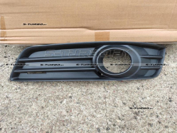 Решетка в бампер (левая) с отв. под противотуманку