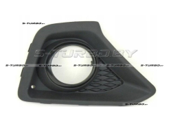 Решетка в бампер (правая) с отв. под противотуманку, 2013-2016