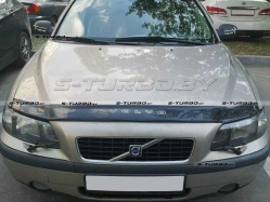 Дефлектор капота