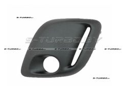 Решетка в бампер (левая) c отв. под противотуманку, с отв. под фару дневного света