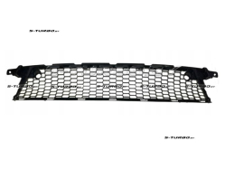 Решетка в бампер (центральная)