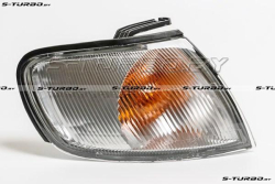 Указатель поворота (правый) белый