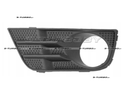 Решетка в бампер (правая) с отв. под противотуманку