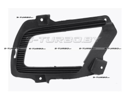 Рамка противотуманной фары (правая) 2009-2011