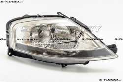 Передняя фара (правая)