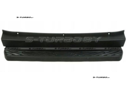 Бампер задний, без отв. под парктроники, со ступенью