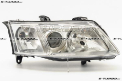 Передняя фара (правая)