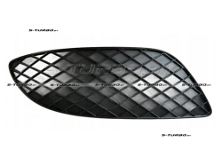 Решетка в бампер (правая)