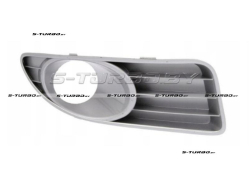 Решетка в бампер (правая) серая, с отв. под противотуманку