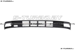 Решетка в бампер (центральная) с отв. под противотуманки