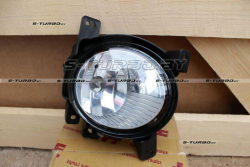 Противотуманная фара (правая)