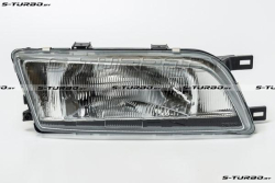 Передняя фара (правая)