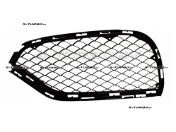 Решетка в бампер (левая) для версии amg-type