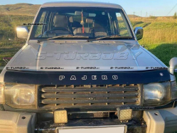 Дефлектор капота