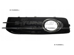 Решетка в бампер (левая) c отв. под противотуманку, с хромом, для версии s-line