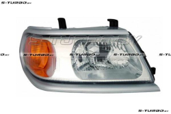 Передняя фара (правая) хром рамка / светлая внутри