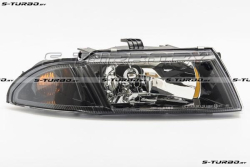 Передняя фара (правая) темная