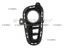 Решетка в бампер (левая) с отв. под противотуманку