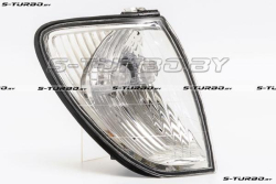 Указатель поворота (правый) 2001-2004, белый