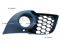 Решетка в бампер (правая) с отв. под противотуманку, для версии sport