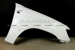 Крыло переднее (правое) без либо с отв. под повторитель, стеклопластик